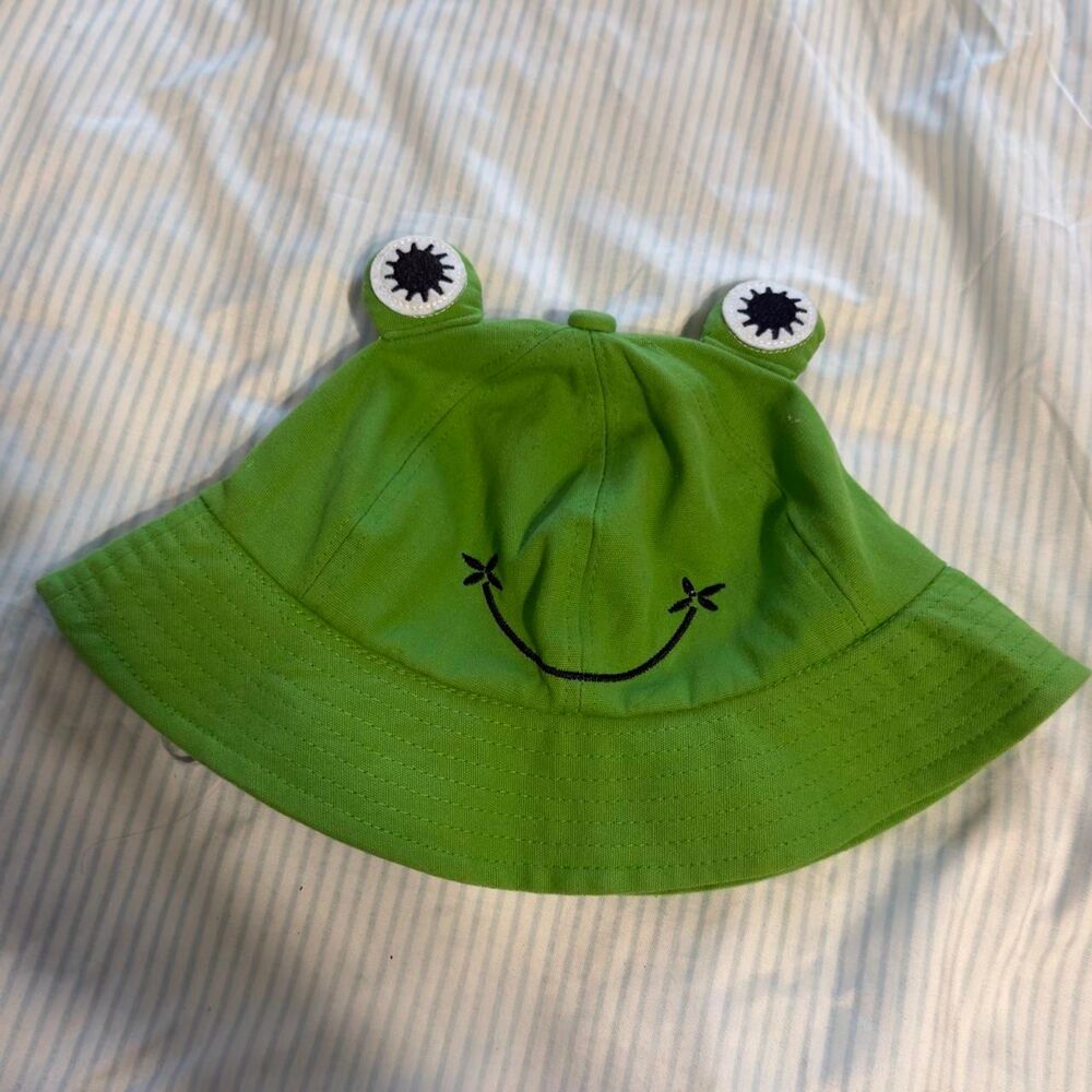 Cute Frog Bucket Hat with Embroidered Smiley Face and Eyes  #festival